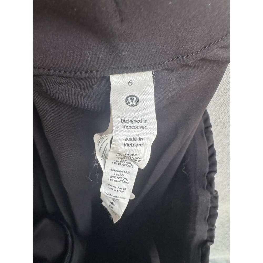 Lululemon Sz 6 Keep Moving 7/8 High-Rise Black Pants - Picture 5 of 5